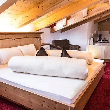 Garni Lawens Hotel Serfaus