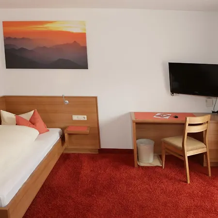 Garni Lawens 3* Serfaus