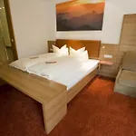 Garni Lawens 3*